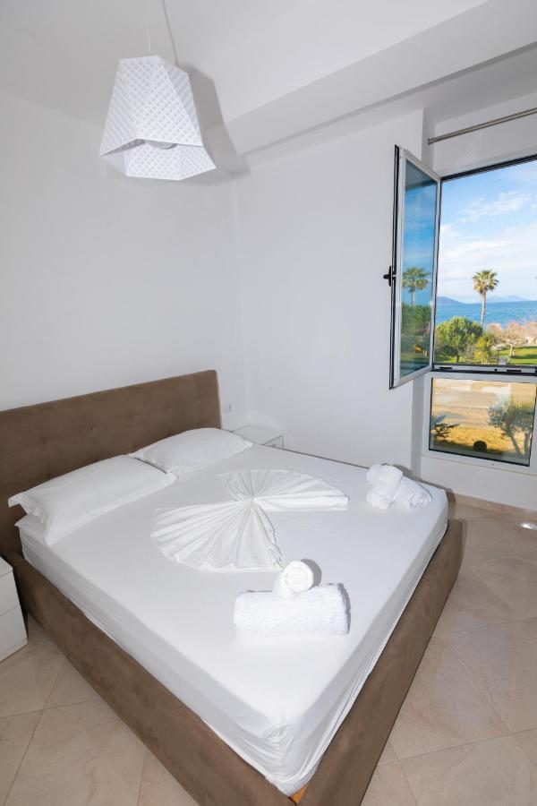 Seaview Apartments Vlorë Esterno foto